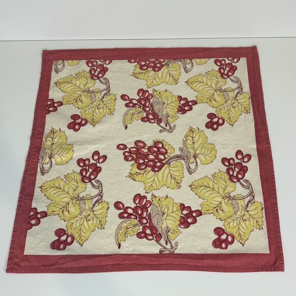 2 Coleur Nature Placemats and 20 inch Small Tablecloth by Bruno Lamy - Picture 7 of 9